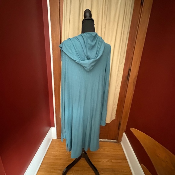 Athleta Turquoise Ribbed Knit Top - Picture 3 of 4